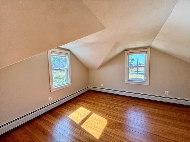 Building Photo - 5667 Dunning Ave