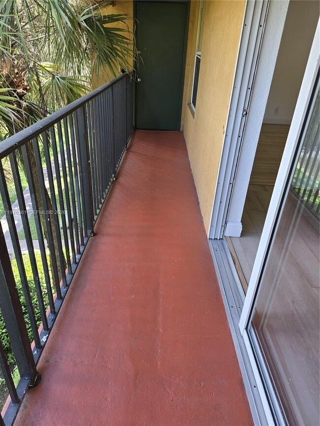 Building Photo - 10781 Cleary Blvd