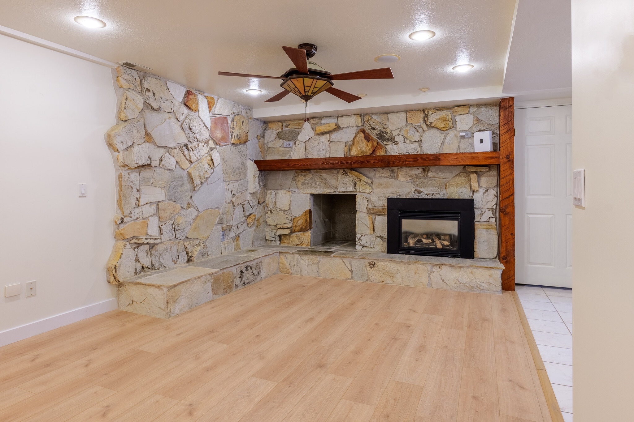 Living Room - 4502 S 1720 W