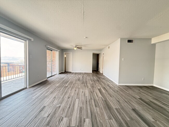 Building Photo - 4800 N Stanton St