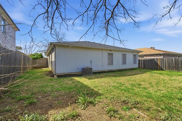 Building Photo - 4205 Fernleaf Dr