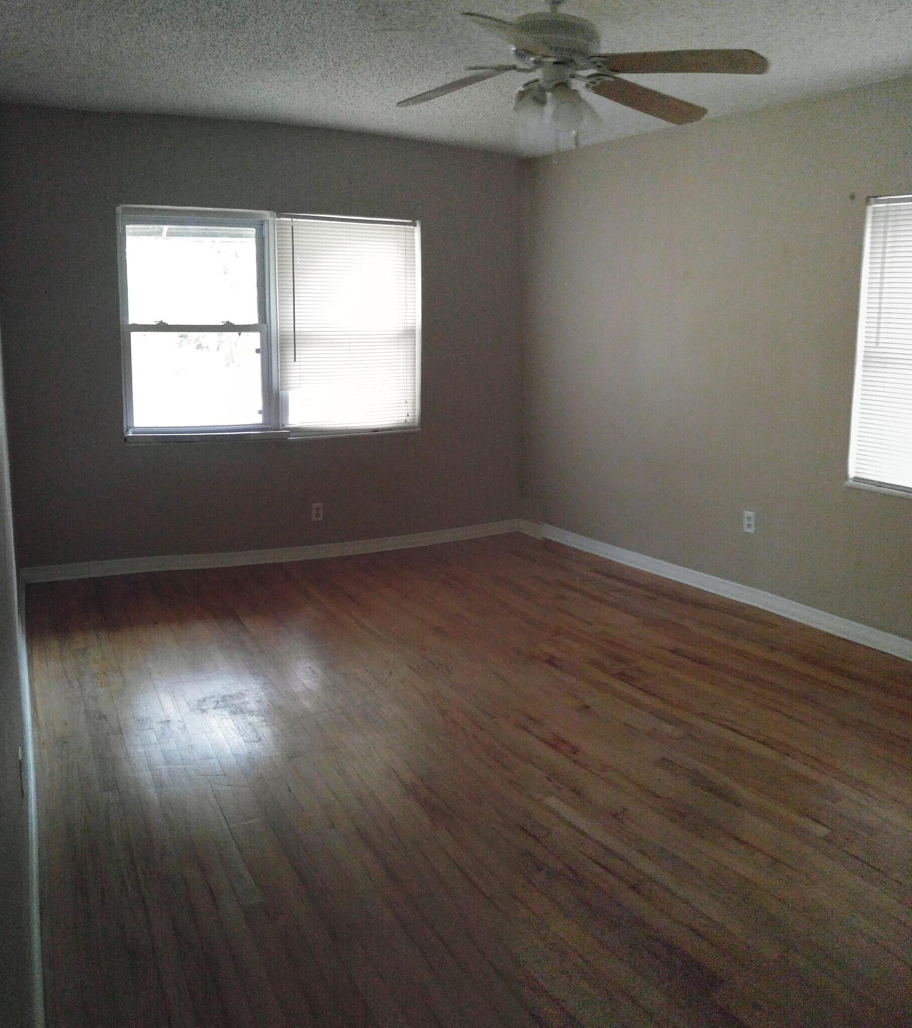 master bedroom - 455 39th Ave N