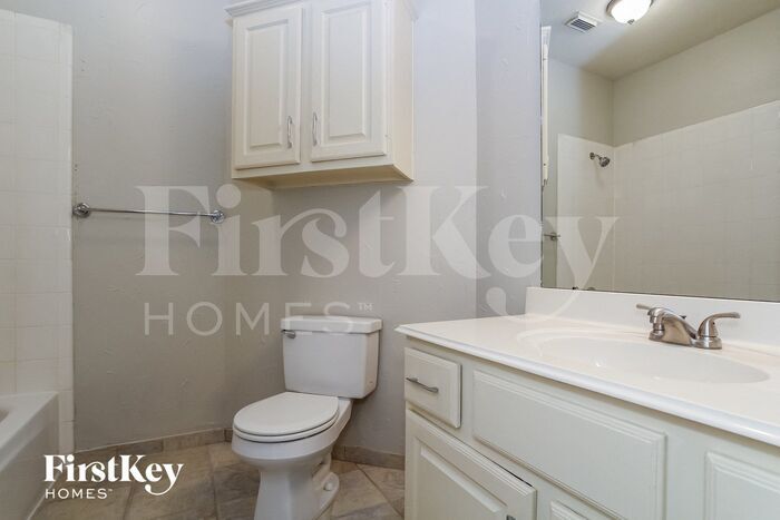 Building Photo - 20818 Sweet Violet Ct