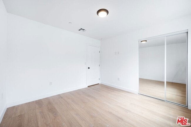 Building Photo - 7306 Independence Ave