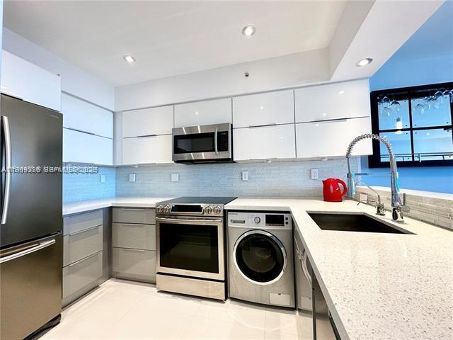 Building Photo - 2501 S Ocean Dr