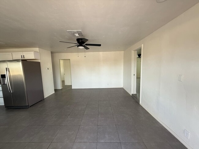 Building Photo - 3917 S Liberty Ave