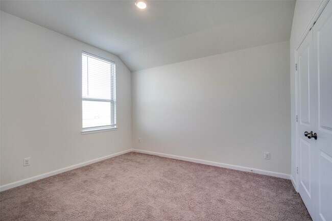 Building Photo - 22746 Sutherland Bend Ln