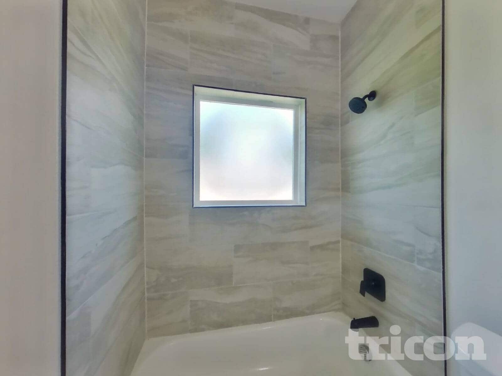 Building Photo - 328 Lakey Rd