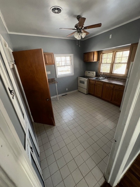 Kitchen - 304 Betty St