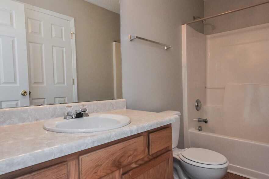 Building Photo - 5845 Arbaugh Ct