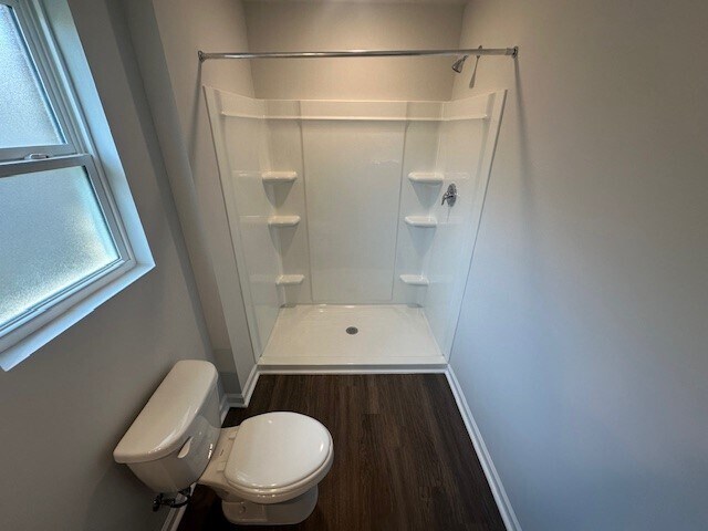 Building Photo - 1512 Heritage Cir SE