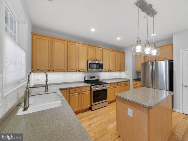 Building Photo - 11713 Cider Press Pl
