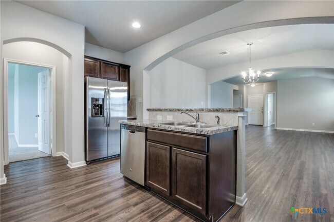 Building Photo - 1041 Lauren St