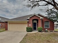 Building Photo - 5920 Paloma Blanca Dr
