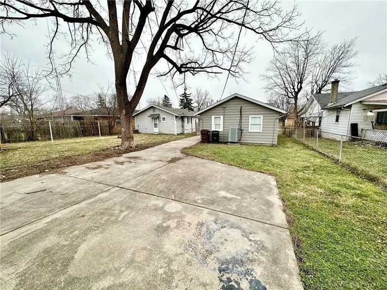 Building Photo - 2251 Ottello Ave