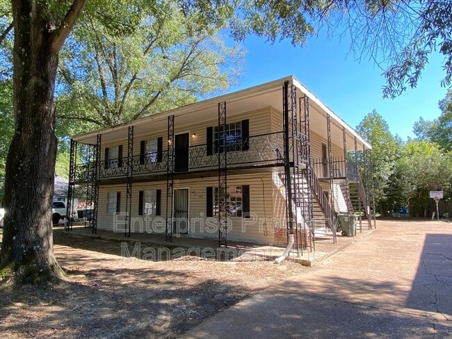Building Photo - 1982 Goldbrier Ln