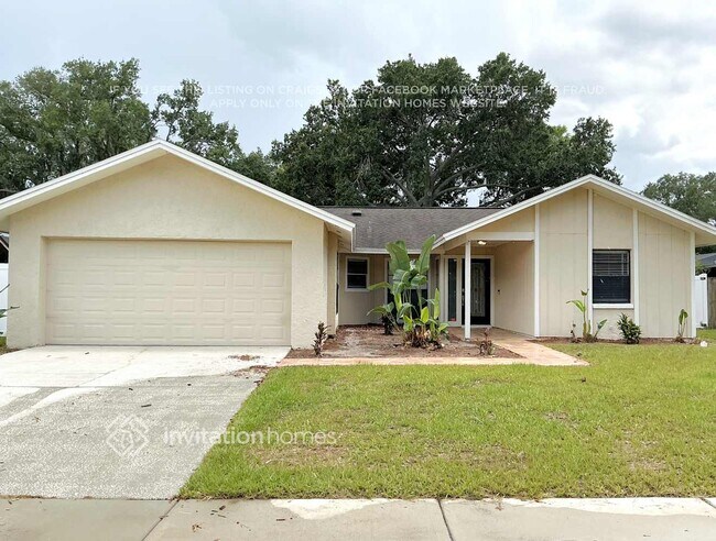 Building Photo - 1617 Carter Oaks Dr