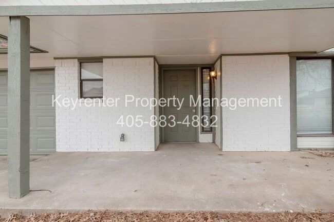 Building Photo - 732 Westridge Ct