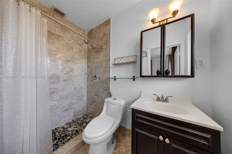 Building Photo - 7528 Buccaneer Ave