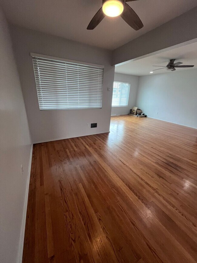 Building Photo - Imperial Beach! Coastal Charm Meets Everyd...