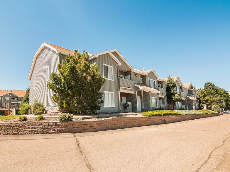 Building Photo - 905 S Zeno Way