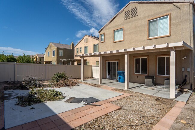 Building Photo - 2279 Autumn Fire Ct