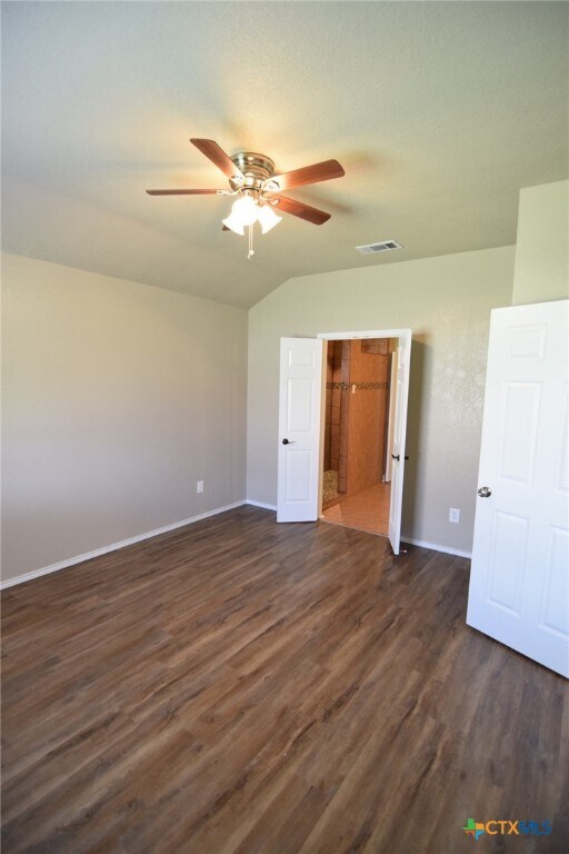Building Photo - 4201 Bluestem Ln