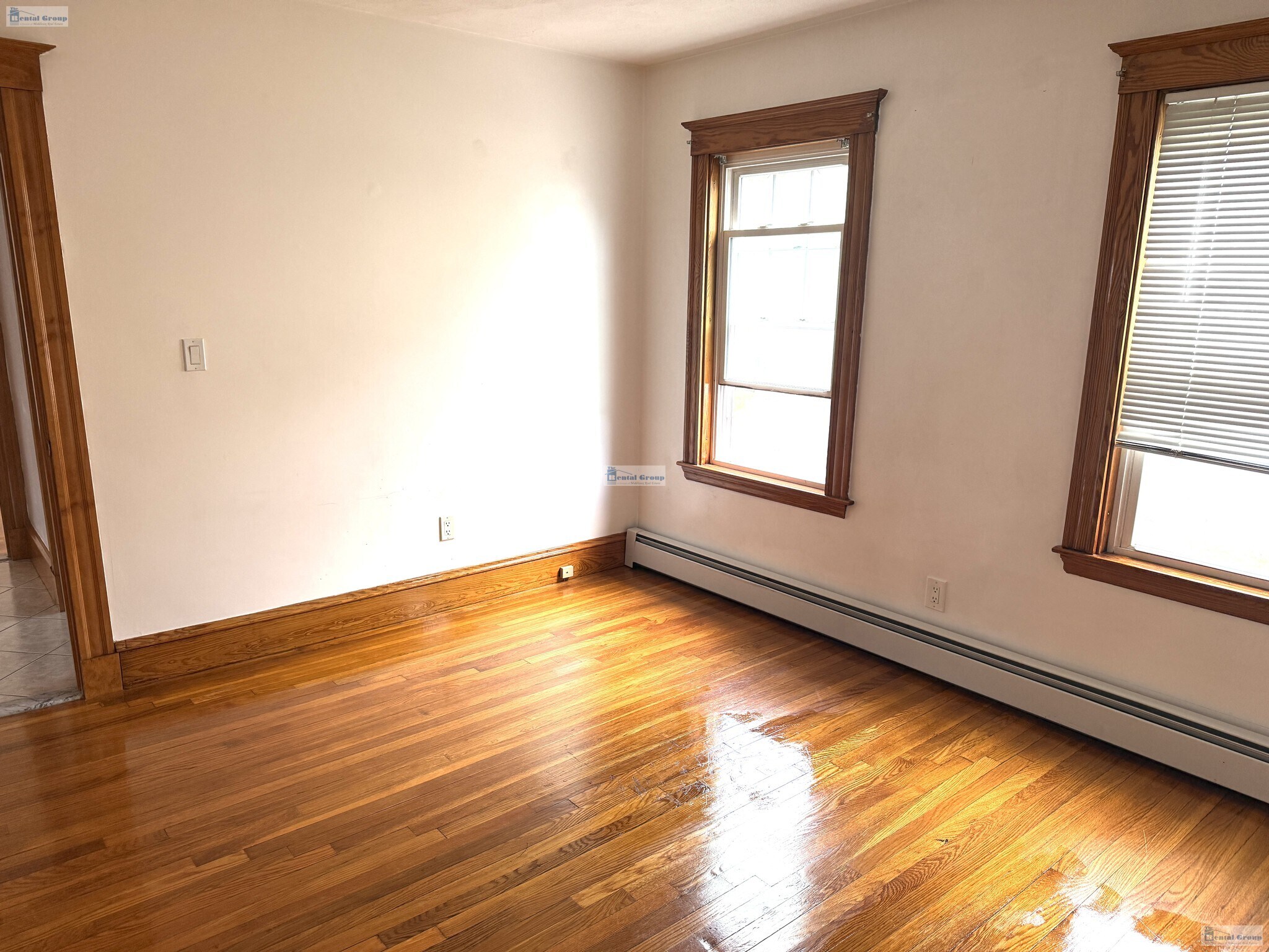 Building Photo - 49 Varnum St