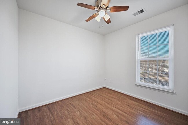 Building Photo - 10104 Sir Reynard Ln