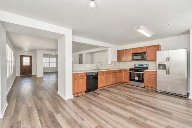 Building Photo - 7019 Parkford Meadow Dr