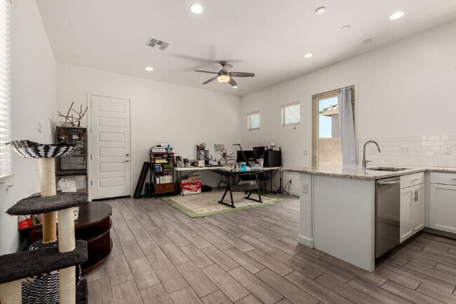 Building Photo - 24393 N 169th Dr