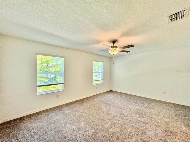 Building Photo - 6093 Acara Ln