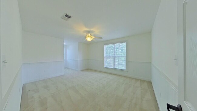 Building Photo - 4064 11th St