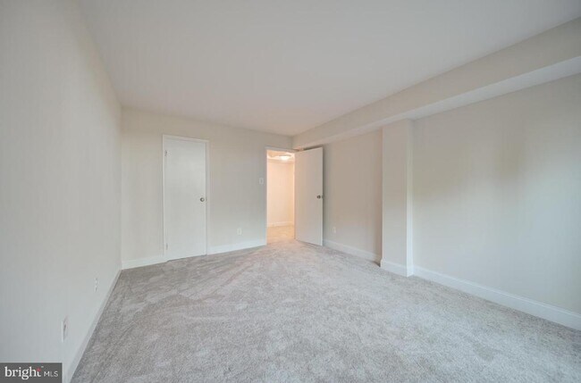 Building Photo - 515 N Armistead St