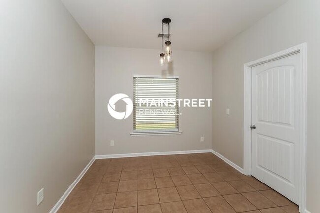 Building Photo - 3 Bedroom Pet-Friendly Home in SPRINGVILLE, AL with Main Street Renewal