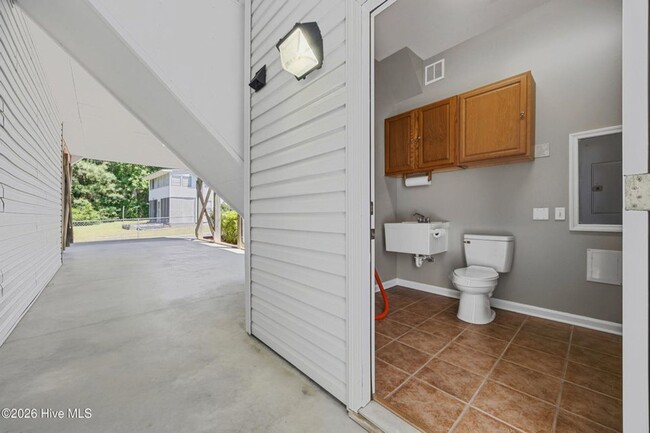 Building Photo - 141 Sherrill Loop Rd