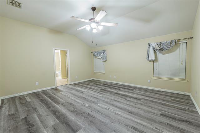 Building Photo - 414 Tarpan Trail