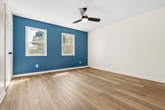 Building Photo - 2509 Stadium Dr