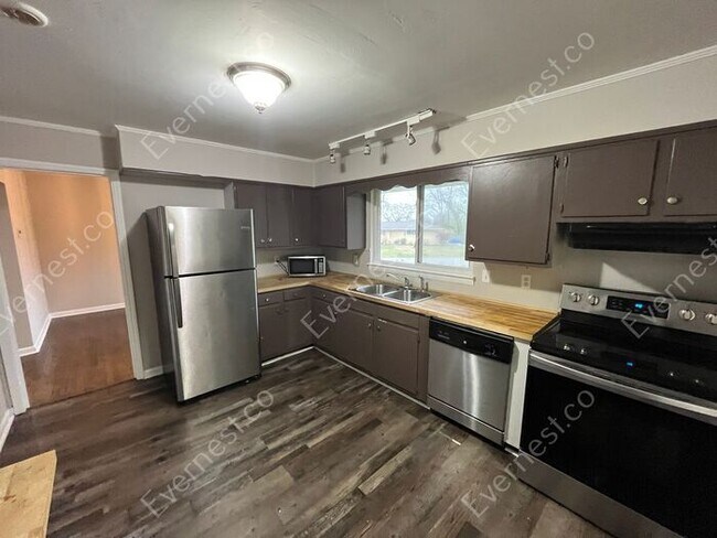 Building Photo - 4306 Righton Ln