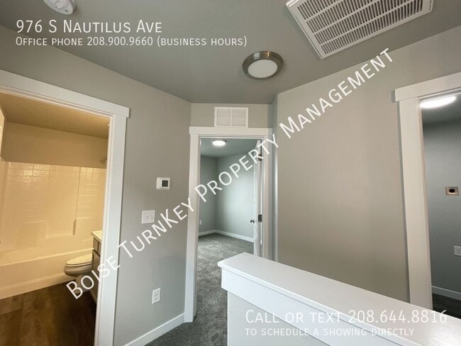 Building Photo - 976 S Nautilus Ave