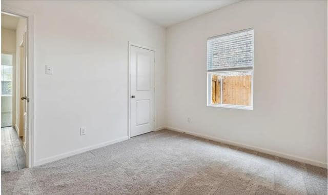 Building Photo - 1664 Hossler Trl