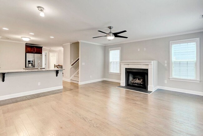 Building Photo - MOVE IN READY! – Gorgeous 4BR/4BA Townhome in Villages of Apex, 1 mile to DT Apex!