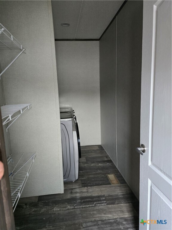 Building Photo - 2995 Barr Ln