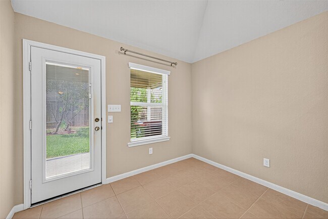 Building Photo - 18214 Almond Place Lane