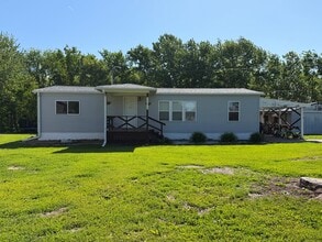 Building Photo - 17270 MO-81