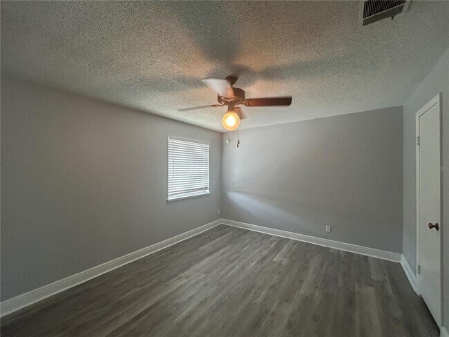 Building Photo - 7502 Bolanos Ct