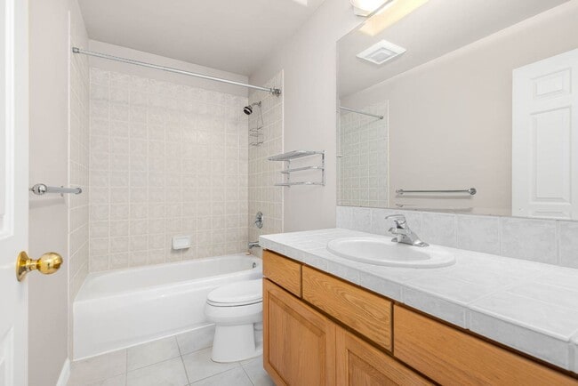 Building Photo - 3422 NW 66th St