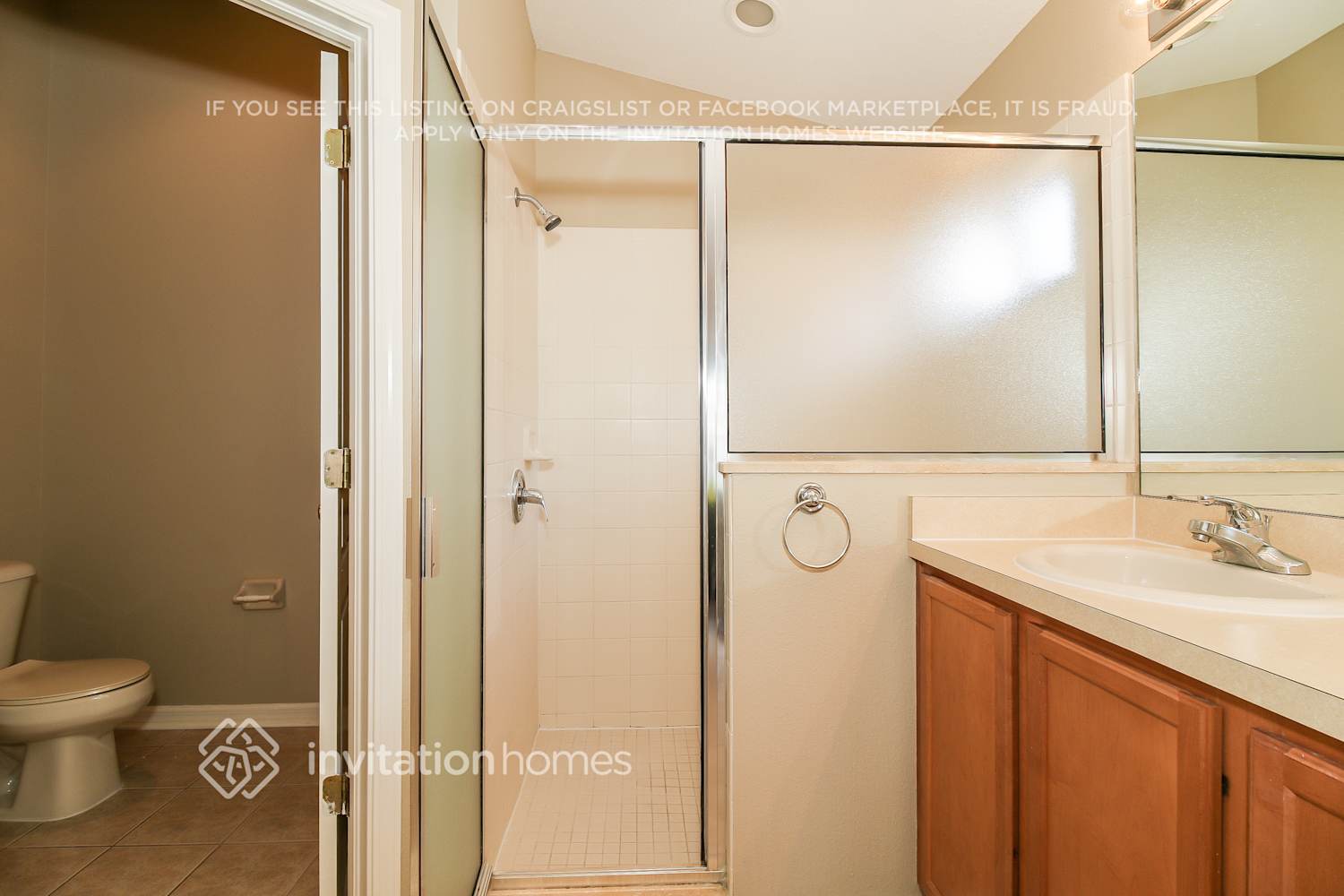 Building Photo - 449 Stone Briar Dr