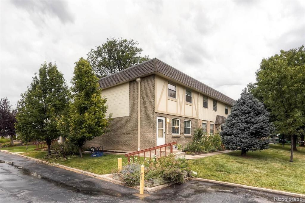 Building Photo - 5060 E Hinsdale Pl