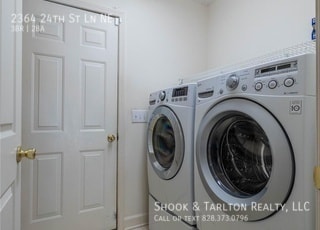 Building Photo - 2364 24th St Ln SE